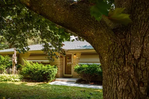 n76w14308 Northpoint, Menomonee Falls, WI 53051