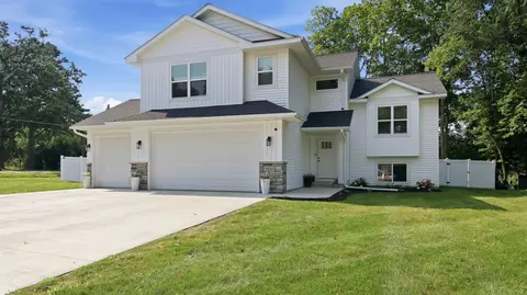 902 Wagner, Menomonie, WI 54751