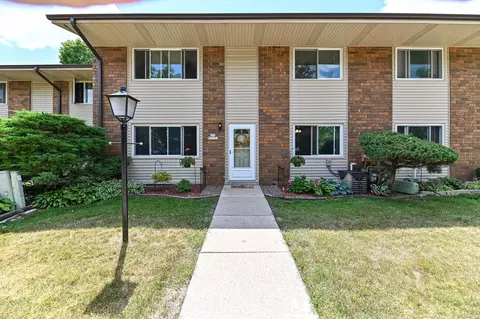 s73w17131 Briargate, Muskego, WI 53150
