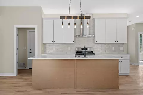 Kitchen - 772 Eastern, West Bend, WI 53095 photo 4 of 4