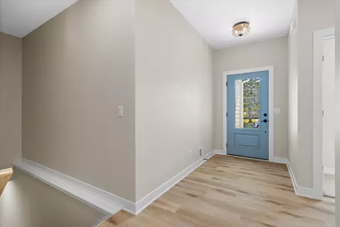 Entry Way - 772 Eastern, West Bend, WI 53095 photo 3 of 3
