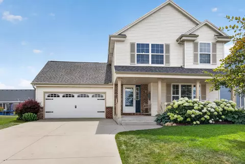 545 Big Bnd, Hartford, WI 53027