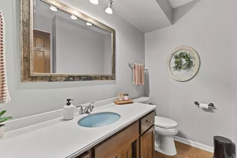 Bath - 717 St Johns, Delafield, WI 53018 photo 1 of 6