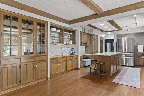 Kitchen - 717 St Johns, Delafield, WI 53018 photo 4 of 4