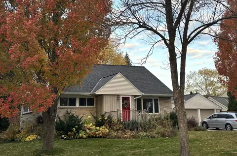 w73n917 London, Cedarburg, WI 53012