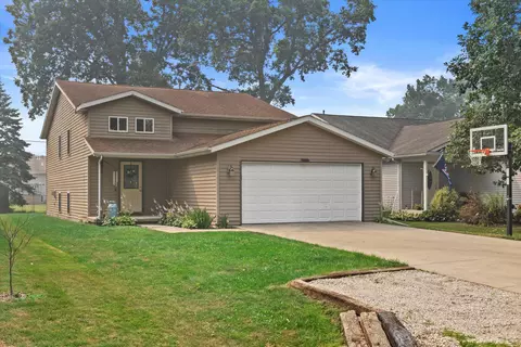 9921 271st, Trevor, WI 53179