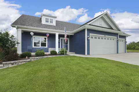 1006 Fairway, Twin Lakes, WI 53181