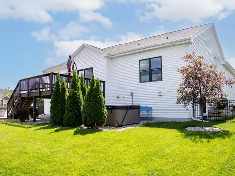 Exterior - 534 Foxfield, Oregon, WI 53575 photo 5 of 5