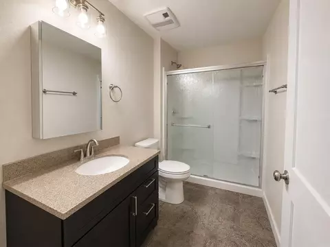 Bath - 534 Foxfield, Oregon, WI 53575 photo 3 of 3