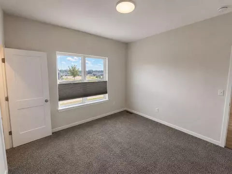 Bedroom - 534 Foxfield, Oregon, WI 53575 photo 3 of 5
