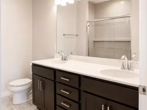 Bath - 534 Foxfield, Oregon, WI 53575 photo 1 of 3