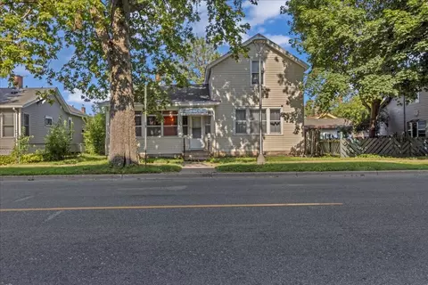 1306 7th, La Crosse, WI 54601