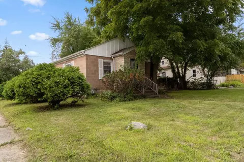 4703 W Villard, Milwaukee, WI 53218