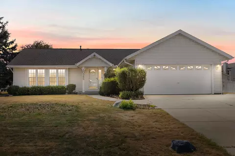 10365 S Kelly, Oak Creek, WI 53154
