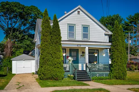 700 Grove, Racine, WI 53405