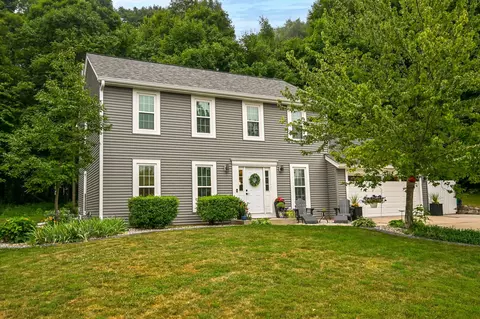 1864 Blackfoot, Grafton, WI 53024