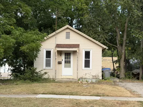 300 Union, Watertown, WI 53094