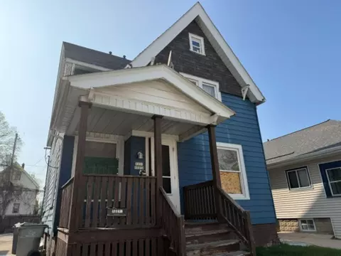 1221 N 43rd, Milwaukee, WI 53208