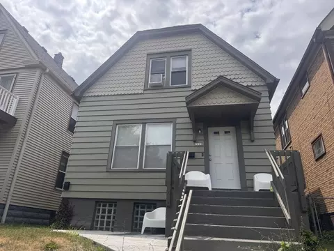 2629 N Fratney, Milwaukee, WI 53212
