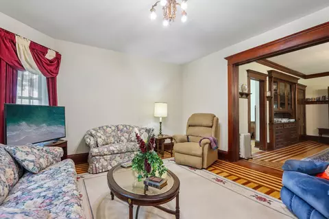 Living - 3226 Jackson, Jackson, WI 53037 photo 4 of 7