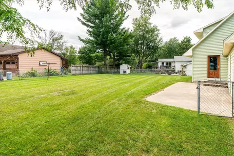 Exterior - 1430 Willow, La Crescent, MN 55947 photo 2 of 2