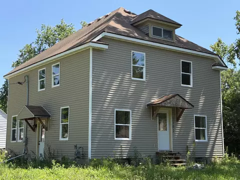1301 Garland, Allouez, WI 54301