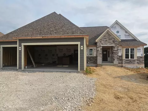 1607 Sauk, Waukesha, WI 53189