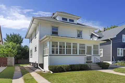 2101 74th, Kenosha, WI 53143