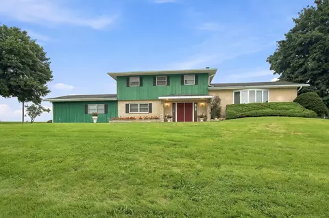 1810 Richmond, Twin Lakes, WI 53181
