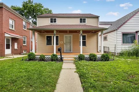 141 S 75th, Milwaukee, WI 53214