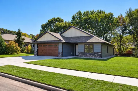 906 Jackpine, Holmen, WI 54636