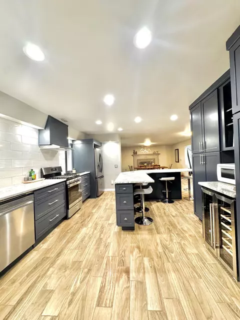 727 E Madison, Oconomowoc, WI 53066