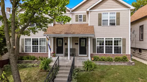 1825 S 3rd #1825, Milwaukee, WI 53204
