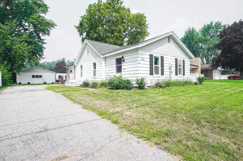 1723 Bainbridge, Campbell, WI 54603