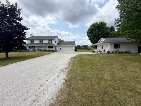 9834 Parkway, Kossuth, WI 54247