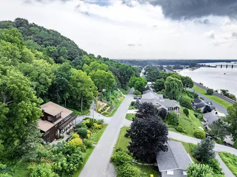 24812 2nd, Trempealeau, WI 54661