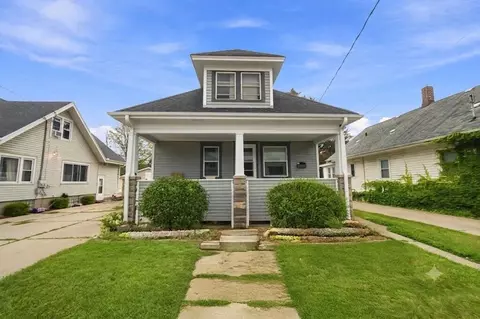 4029 Sheridan, Kenosha, WI 53140