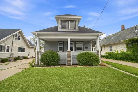 4029 Sheridan, Kenosha, WI 53140