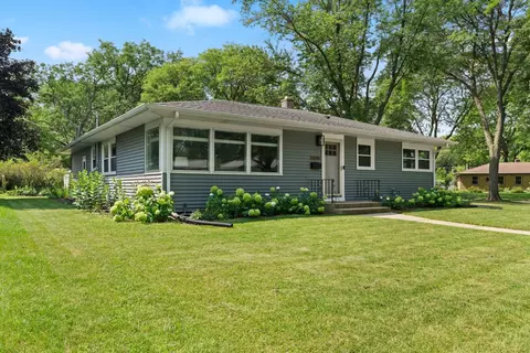 1333 Bluebird, Waukesha, WI 53188