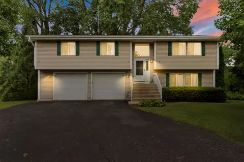 27214 113th, Trevor, WI 53179