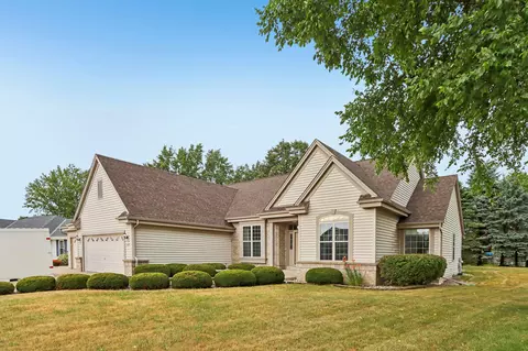 2509 Michele, East Troy, WI 53120