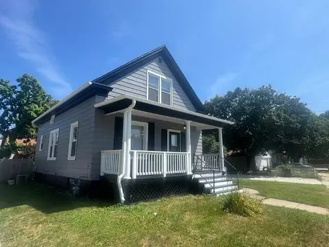 7411 11th, Kenosha, WI 53143