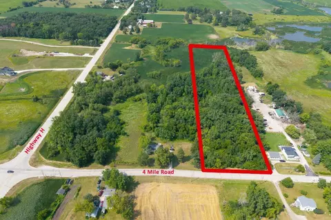 10112 4 Mile #10132, Caledonia, WI 53126