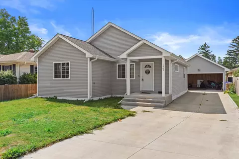 1905 34th, Kenosha, WI 53140