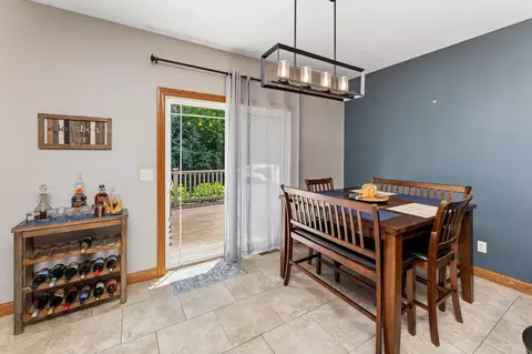 Dining - 4086 Pineview, Onalaska, WI 54650 photo 1 of 2