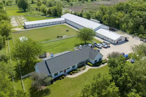 28166 W Wilmot Rd, Antioch, IL 60002