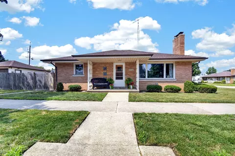 3704 77th, Kenosha, WI 53142