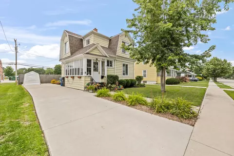 719 Michigan, North Fond Du Lac, WI 54937