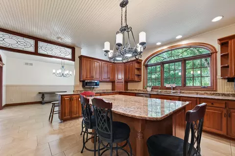 Kitchen - n5590 Moos Road, Onalaska, WI 54650 photo 5 of 5