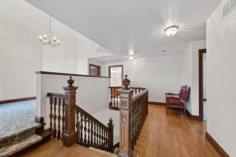 Entry Way - n5590 Moos Road, Onalaska, WI 54650 photo 4 of 6
